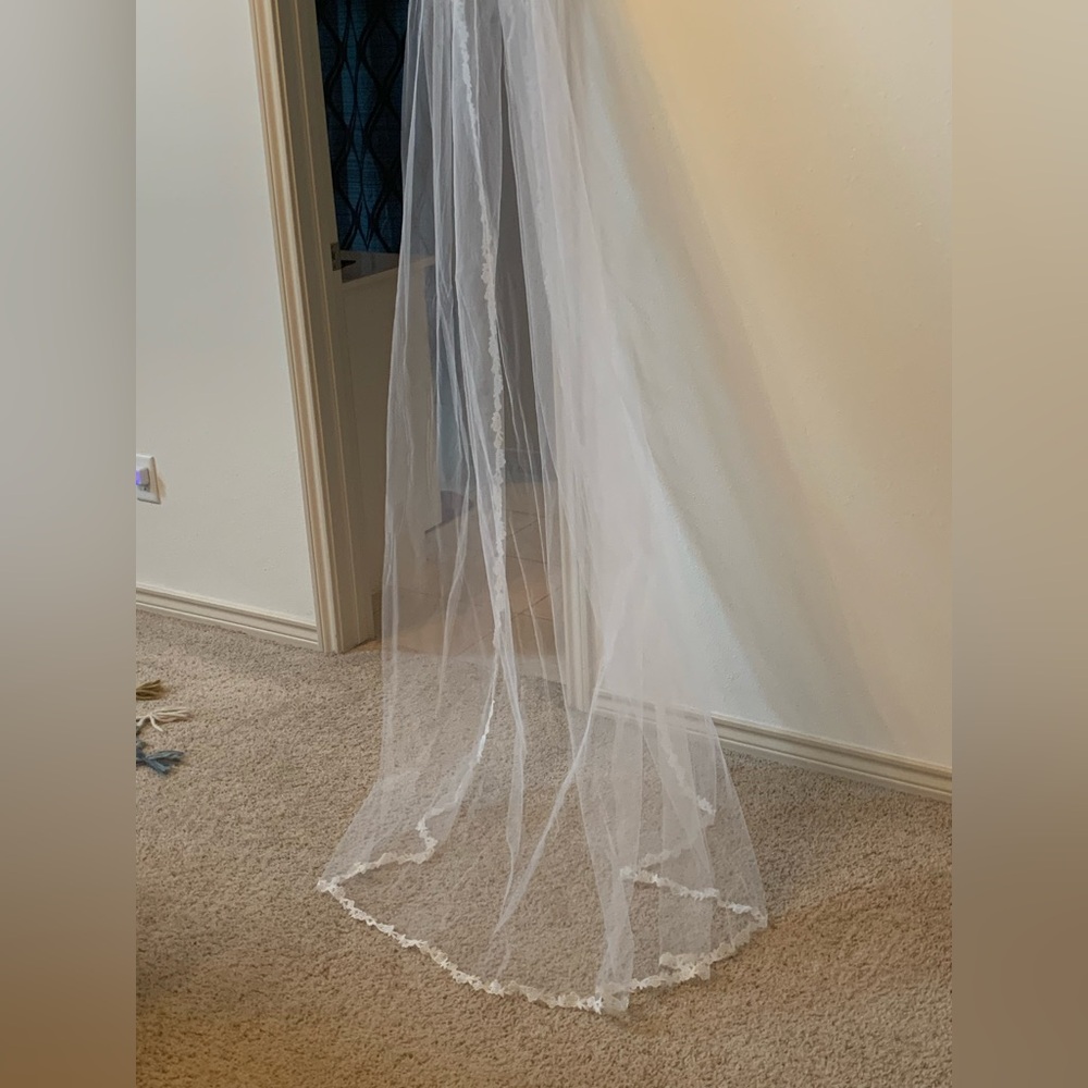 Cathedral lace trim bridal veil with Pearl comb